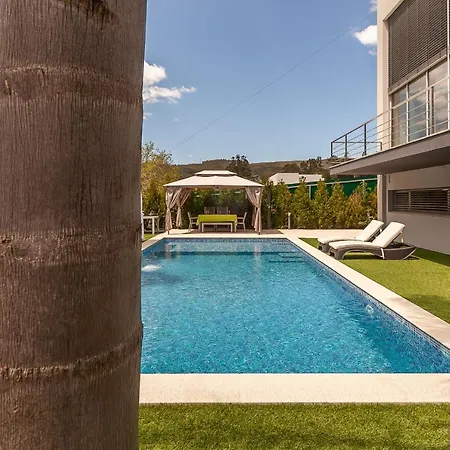 Moradia De Sonho C/ Piscina E Jardim Paradisiaco Villa *