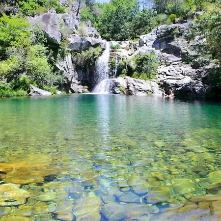 Moradia De Sonho C/ Piscina E Jardim Paradisiaco